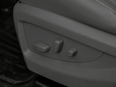 Used 2018 Chevrolet Silverado 3500 LTZ w/ Duramax Plus Package image 23