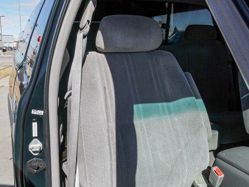 Used 2000 Toyota Tundra SR5 image 24