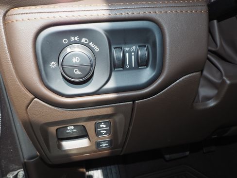 New 2026 RAM 1500 Limited image 31