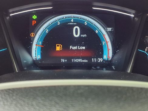 Used 2018 Honda Civic EX-T image 16