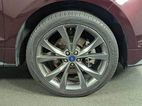 Used 2018 Ford Edge Sport w/ Equipment Group 401A AWD/4WD image 11