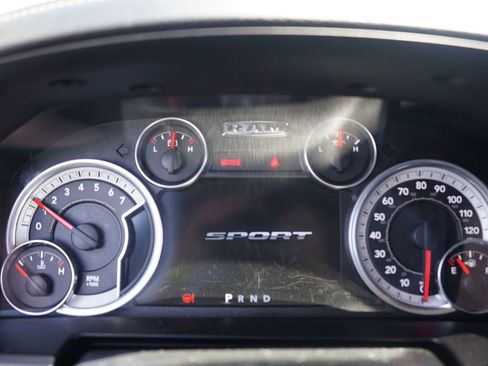 Used 2015 RAM 1500 Sport w/ Remote Start & Security Group image 15