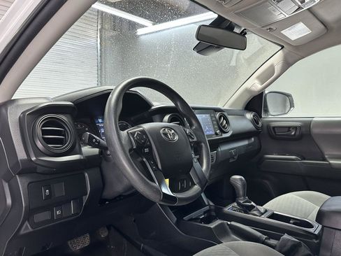 Used 2021 Toyota Tacoma SR RWD image 22