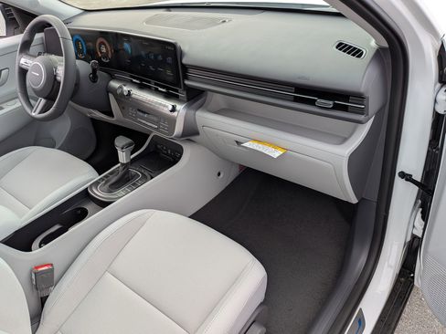 New 2026 Hyundai Kona SEL Sport FWD image 24