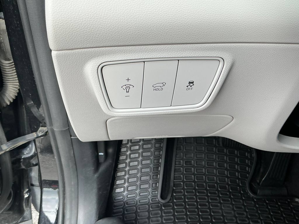 Used 2022 Hyundai Tucson Limited FWD image 20