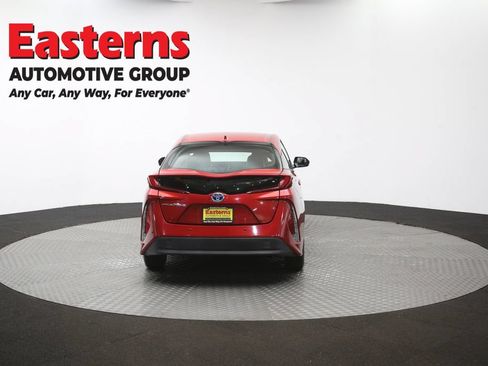 Used 2018 Toyota Prius Prime Advanced FWD image 39