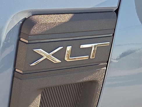 Used 2025 Ford Maverick XLT FWD image 12