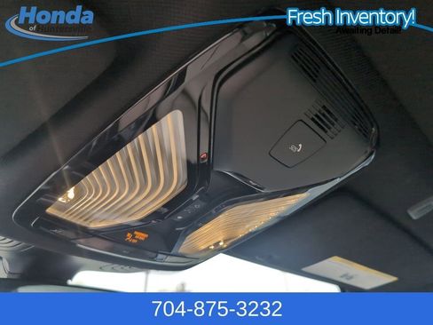 Used 2019 BMW 530i w/ Convenience Package image 28