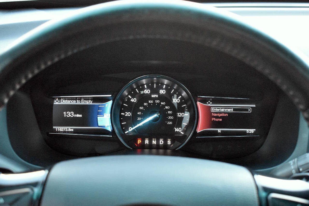 Used 2016 Ford Explorer Sport w/ Equipment Group 401A AWD/4WD image 23
