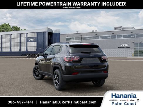 New 2026 Jeep Compass Latitude AWD/4WD image 3