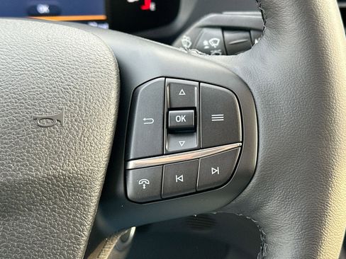 New 2026 Ford Transit 250 148 Medium Roof w/ Load Area Protection Package image 20