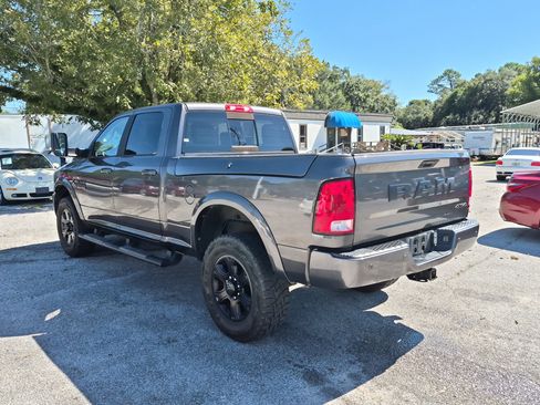 Used 2017 RAM 2500 Big Horn w/ Night Special Edition image 3