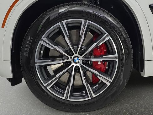 New 2026 BMW X5 xDrive50e w/ M Sport Package image 32