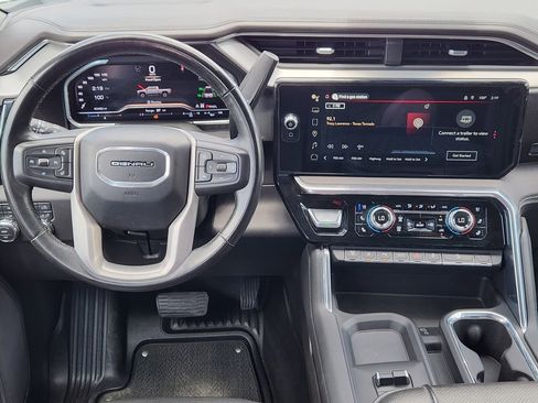 Used 2024 GMC Sierra 2500 Denali w/ Denali Reserve Package image 26