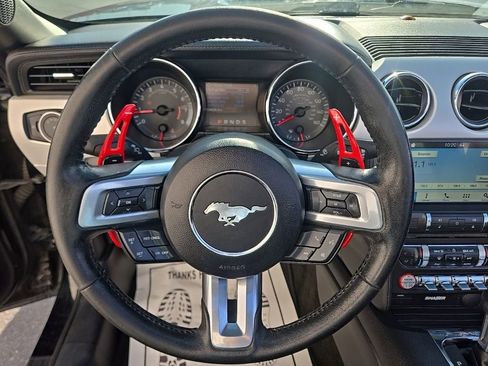 Used 2017 Ford Mustang Premium image 17