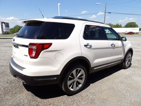 Used 2019 Ford Explorer Limited w/ Ford Safe & Smart Package AWD/4WD image 4