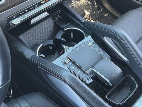 Used 2024 Mercedes-Benz GLE 350 4MATIC w/ 3rd Row Seat Package image 32