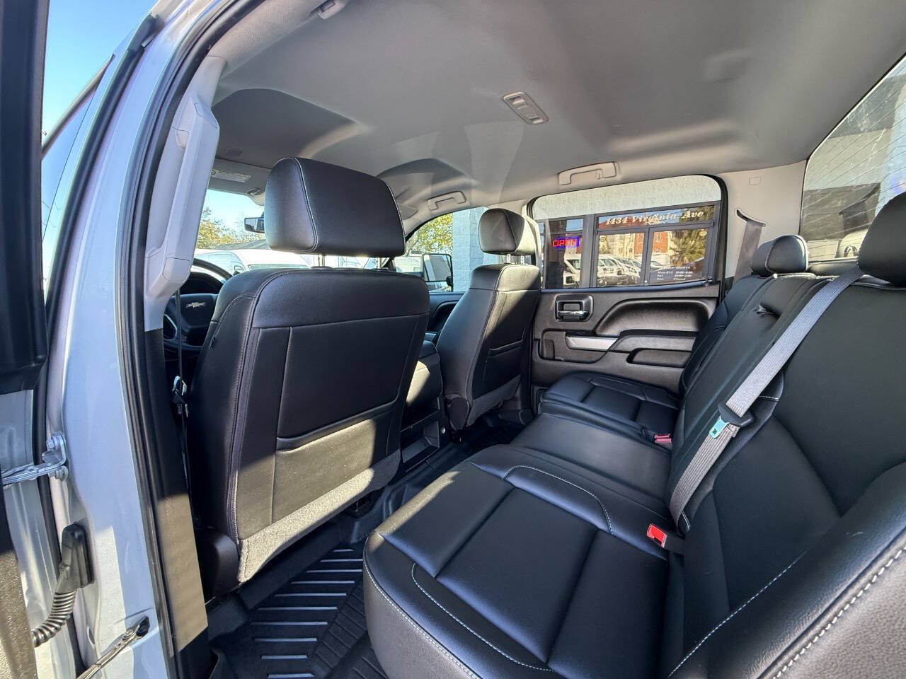 Used 2017 Chevrolet Silverado 2500 LT w/ All Star Edition AWD/4WD image 8