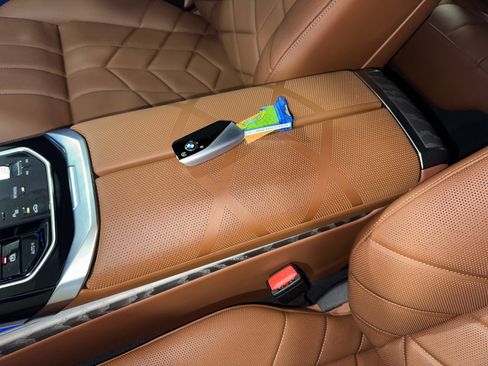 Used 2026 BMW 740i w/ Premium Package image 30