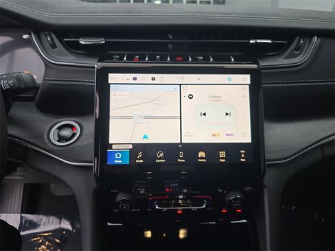 New 2025 Jeep Grand Cherokee L Limited w/ MOPAR Finishing Package image 22