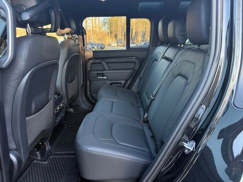 New 2026 Land Rover Defender 110 X-Dynamic SE AWD/4WD image 19