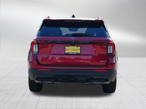 Used 2026 Ford Explorer ST-Line w/ ST-Line Street Pack AWD/4WD image 6