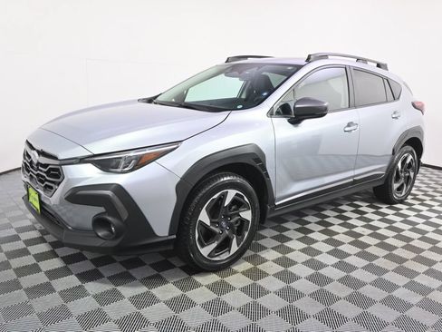Used 2024 Subaru Crosstrek 2.5i Limited w/ Popular Package #3A AWD/4WD image 2