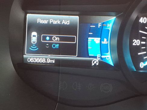 Certified 2024 Ford Edge SEL AWD/4WD image 17