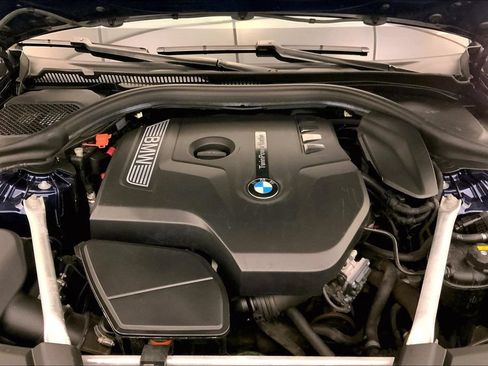 Used 2018 BMW 530i xDrive AWD/4WD image 9