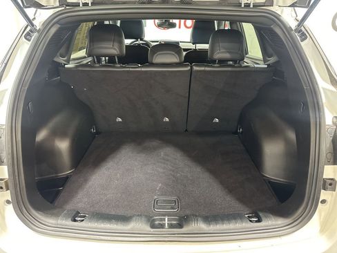 Used 2025 Jeep Compass Trailhawk image 18