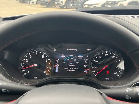 Used 2025 Jeep Compass Trailhawk AWD/4WD image 28