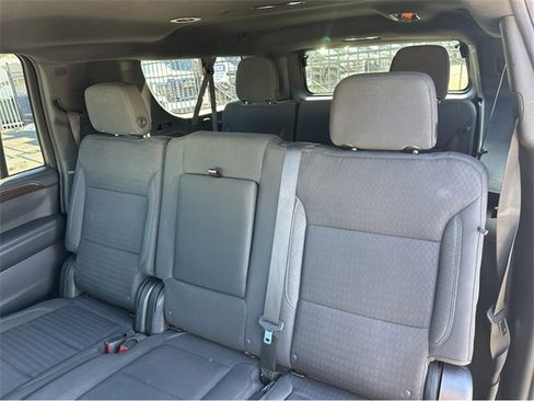 Certified 2022 GMC Yukon XL SLE w/ Gmc Pro Safety Plus Package image 4