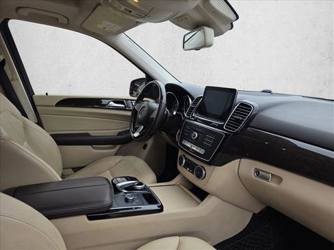 Used 2016 Mercedes-Benz GLE 350 image 9