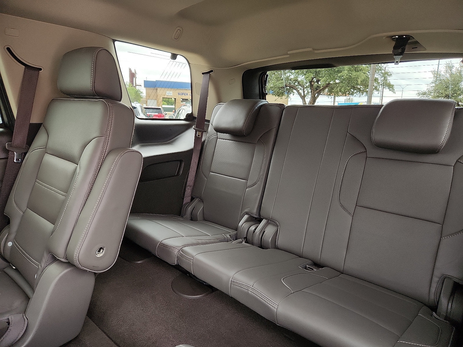 Used 2020 GMC Yukon Denali w/ Denali Ultimate Package AWD/4WD image 11