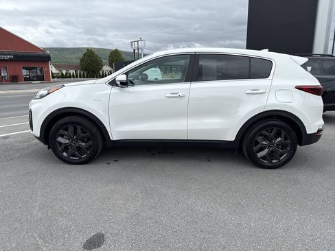 Used 2022 Kia Sportage LX w/ LX AWD Value Edition Package image 7