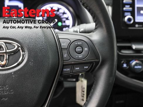 Used 2024 Toyota Camry SE image 16