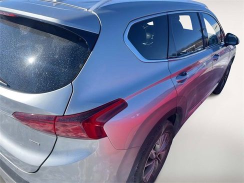 Used 2020 Hyundai Santa Fe SEL w/ Convenience Package image 4
