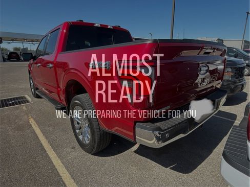 Used 2024 Ford F150 Lariat w/ Tow/Haul Package AWD/4WD image 3
