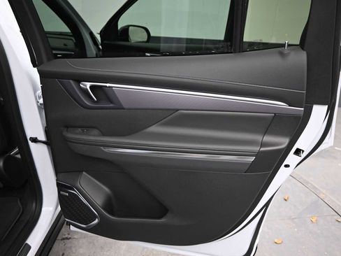 New 2026 Buick Enclave Sport Touring w/ Power Package image 22