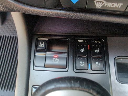 Used 2022 Lexus RX 350 F Sport w/ Accessory Package image 38