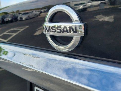 Used 2019 Nissan Maxima 3.5 SV w/ Floor Mat Group FWD image 11