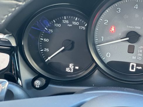 New 2026 Porsche Macan S image 31