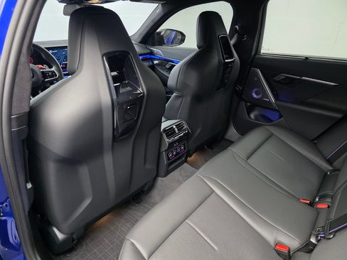 Used 2025 BMW M5 w/ Carbon Package AWD/4WD image 14