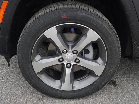 New 2026 Jeep Grand Cherokee Limited image 10