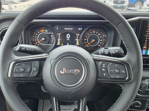 New 2026 Jeep Wrangler Unlimited Rubicon AWD/4WD image 25