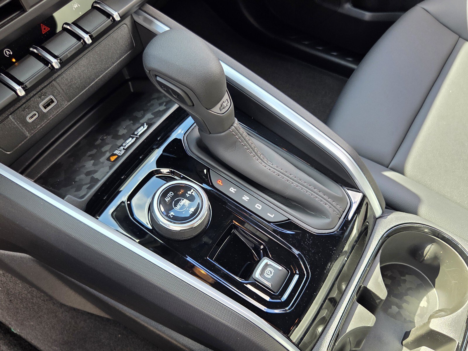 New 2026 Chevrolet Colorado Trail Boss AWD/4WD image 28