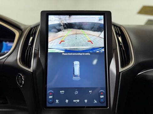 Used 2021 Ford Edge ST-Line image 17