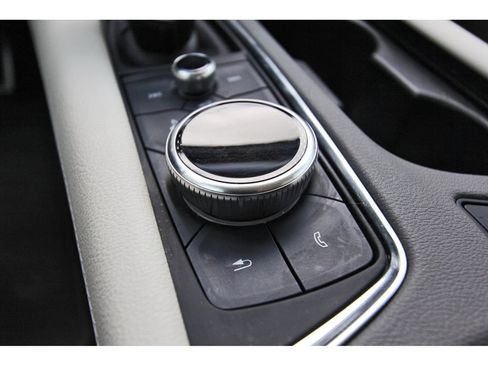 Certified 2023 Cadillac XT5 Premium Luxury w/ Technology Package FWD image 26