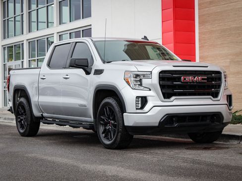 Used 2020 GMC Sierra 1500 Elevation image 1