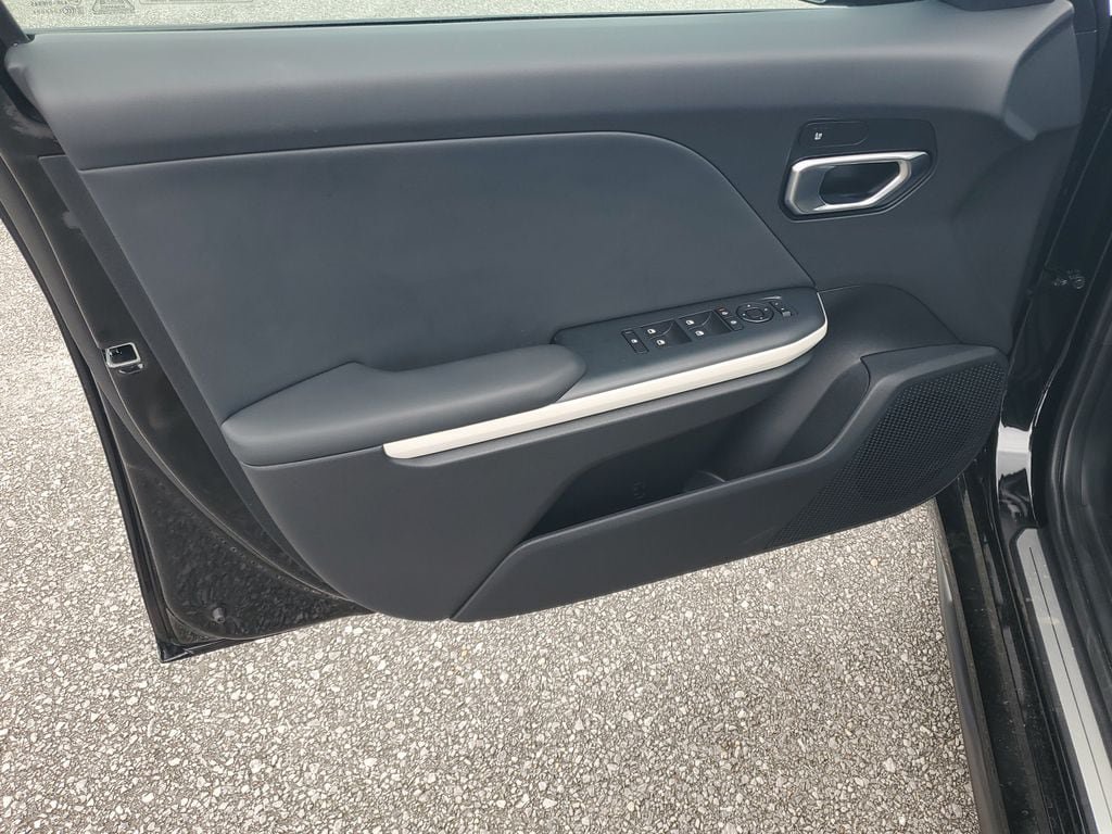 New 2026 Kia K4 GT-Line FWD image 8